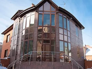 Начало лета - самое время для установки окон в вашем загородном доме